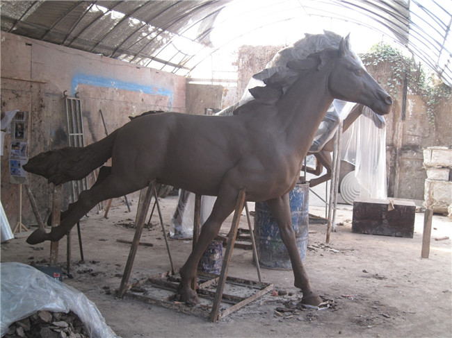 工業風雕塑的設計與制作