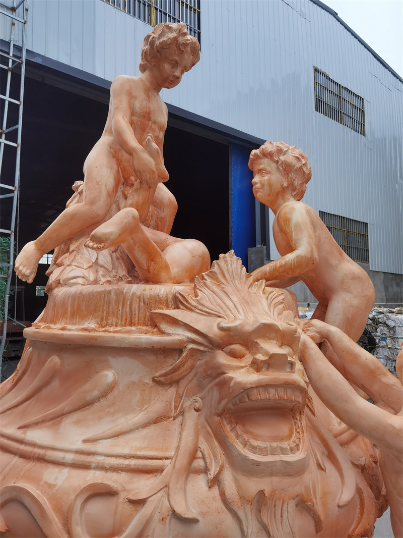 浮雕設計中的手工與機械技術