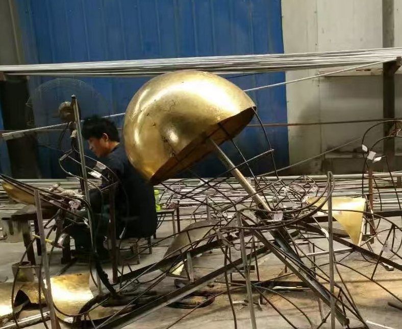 大型雕塑設(shè)計的結(jié)構(gòu)安全考量